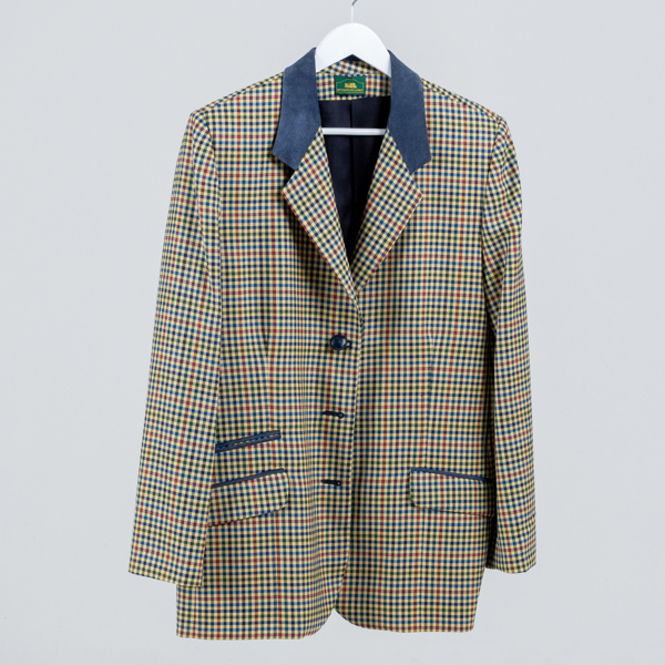 KAVAJ, Brian Tucker Irland / Butiken på landet, dam, strlk ca 42