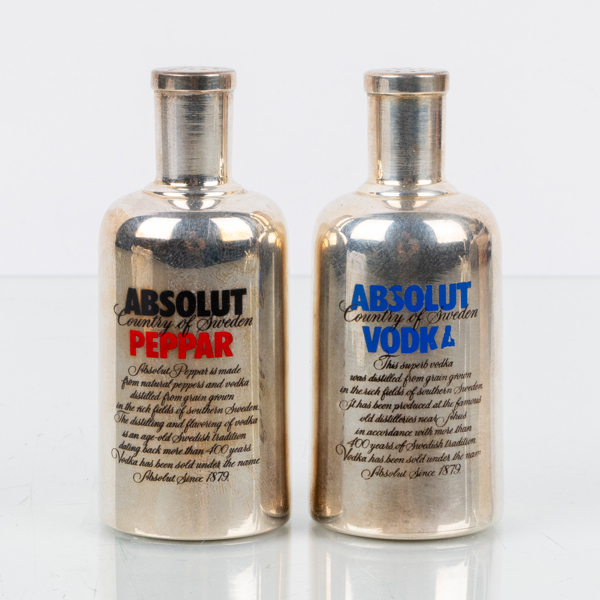 SALT- OCH PEPPARSTRÖARE, silver, "Absolut vodka", 1980-tal