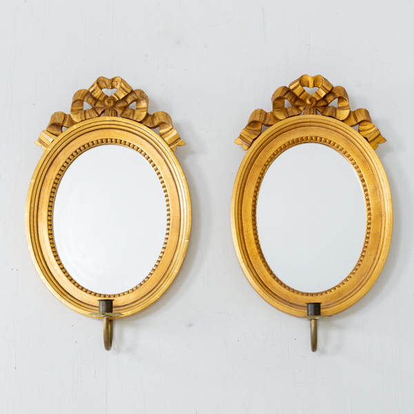 SPEGELLAMPETTER, 1 par, gustaviansk stil, förgyllda och bronserade, 1900-talets andra hälft