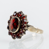 RING, förgyllt sterlingsilver, med granater, 1900-tal