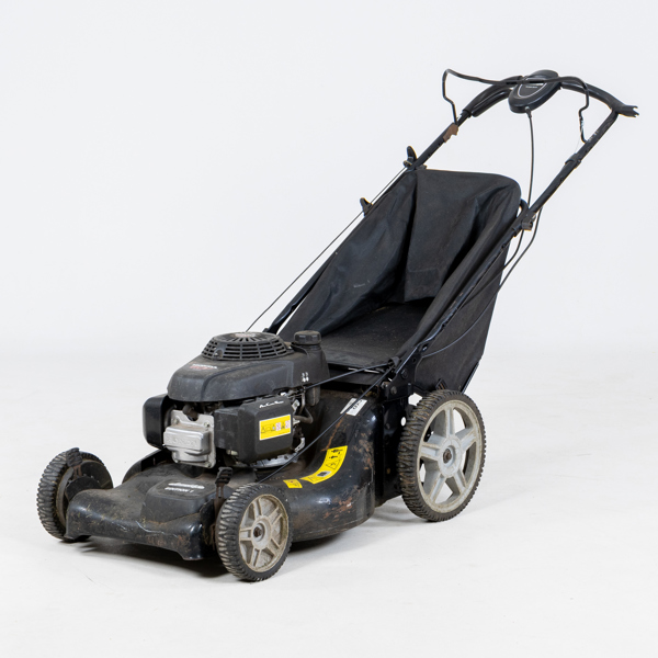 GRÄSKLIPPARE, Honda GCV 160, med uppsamlare