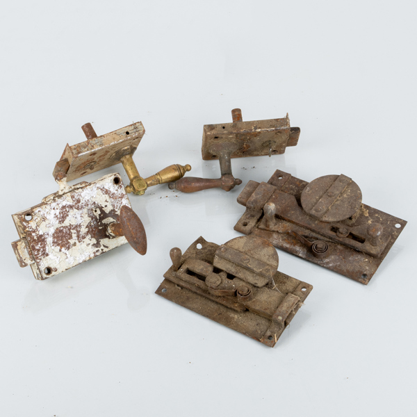 SAMLING KAMMARLÅS, 6 st, mestadels 1800-tal