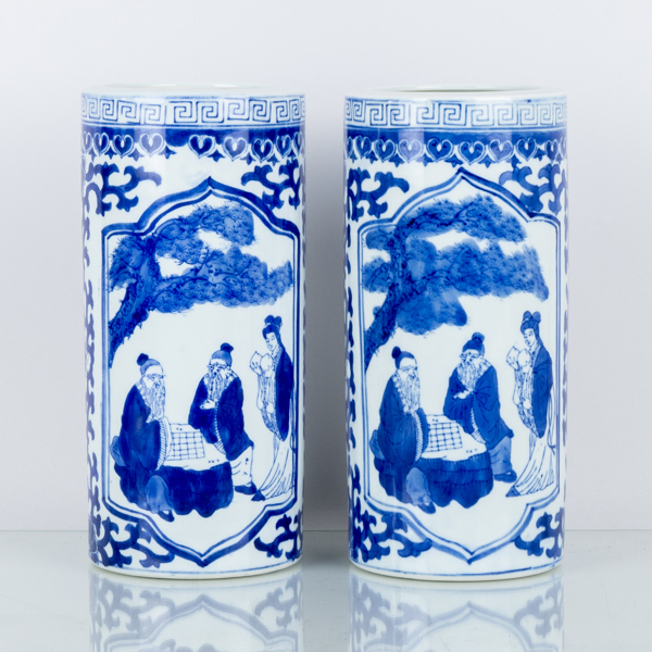 PENSELVASER, 1 par, porslin, Kina, 1900-tal