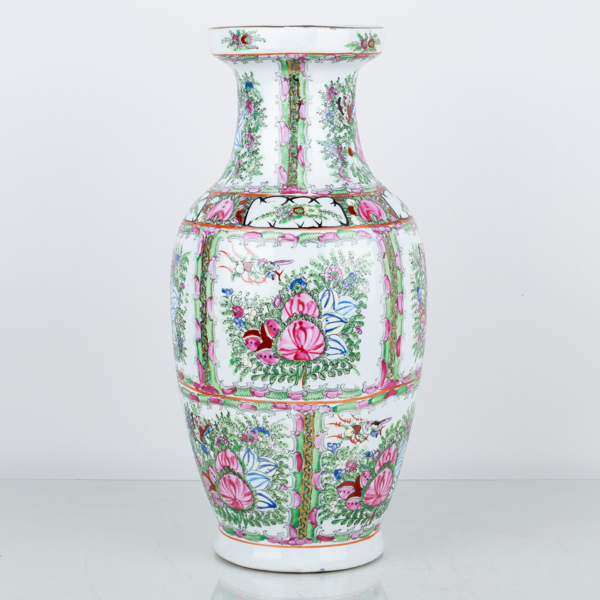 GOLVVAS, porslin, Kina, 1900-tal