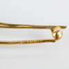 BROSCH, 18k guld, med två rosenslipade diamanter samt syntetisk safir, vikt ca 3,1 g