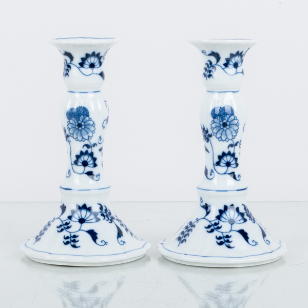 LJUSSTAKAR, 1 par, porslin, Blue Danube, Japan, 1900-tal