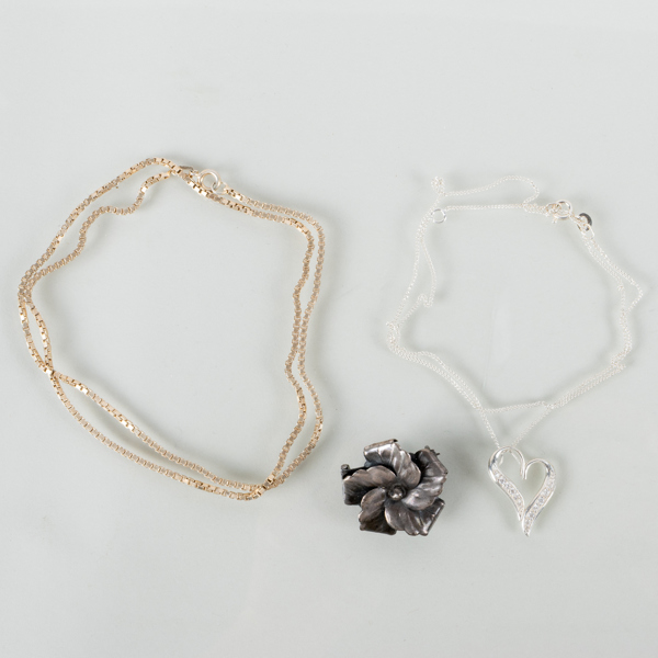SILVERSMYCKEN, 4 del, bla brosch, 1900-/2000-tal