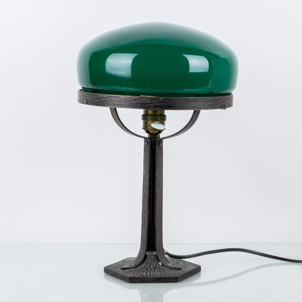 BORDSLAMPA, patinerad metall, 1900-talets första hälft