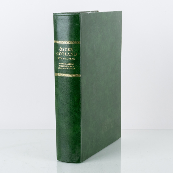 BOK, "Östergötland, ett bildverk", Holger Arbman, Sigurd Erixon och Iwar Andersson, Allhems förlag 1958