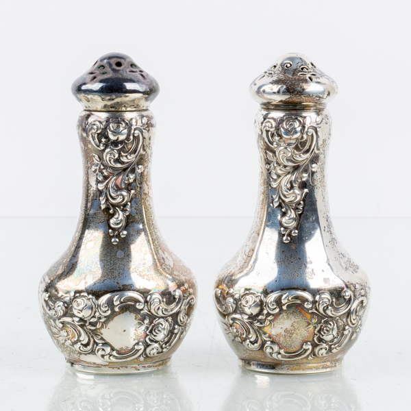 STRÖARE, 1 par, sterlingsilver, England, 1900-tal