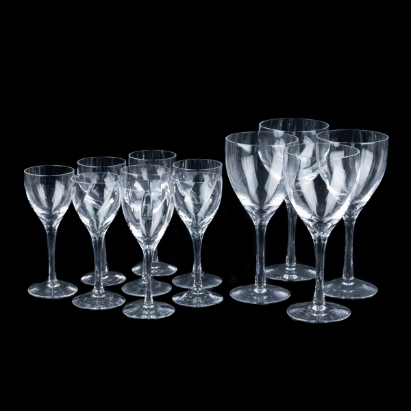 BERTIL VALLIEN, 12 st, vinglas och starkvinsglas, "Chateau", Kosta Boda