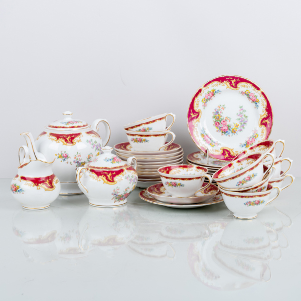 TESERVIS,  24 del, porslin, "Naples", Tuscan, England, 1900-tal