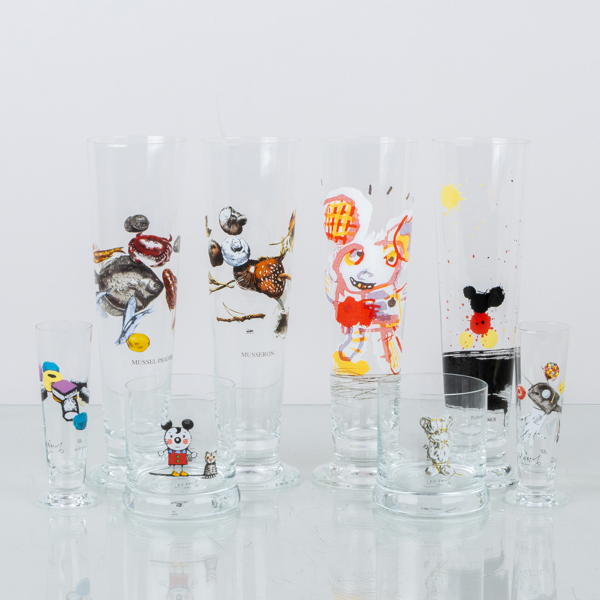 ÖL- OCH SNAPSGLAS, 8 st, glas, dekor av Lasse Åberg, 1900-/2000-tal