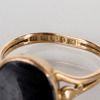 RING, 18k guld, med onyx