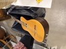 Refuserad pga spricka - GITARR, Levin
