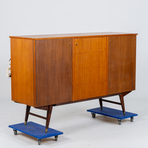 SKÅP, teak, 1950-/60-tal