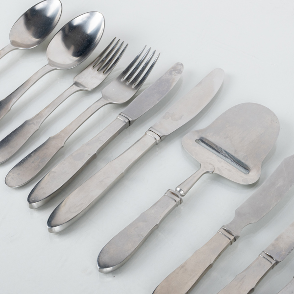 GUNDORPH ALBERTUS (1887-1969), 40 del, bestick, rostfritt stål, "Mitra", Georg Jensen, Danmark