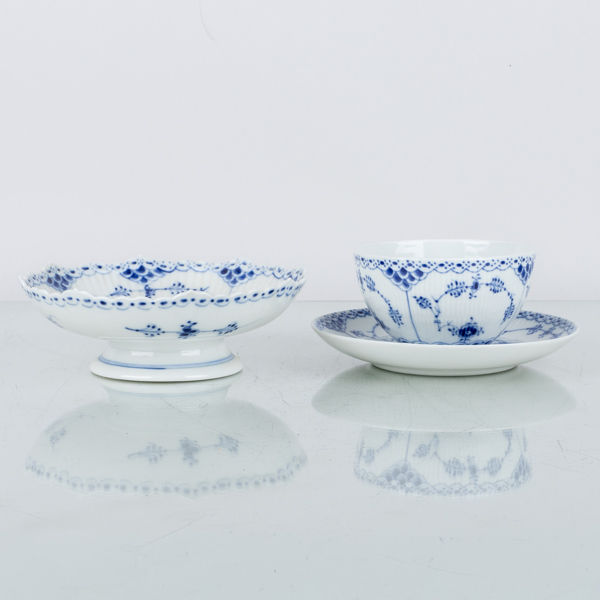 SERVISPORSLIN, 3 del, "Musselmalet", Royal Copenhagen