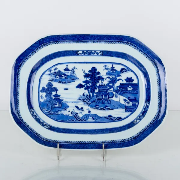 STEKFAT, porslin, Kina, Qianlong (1736-1795)