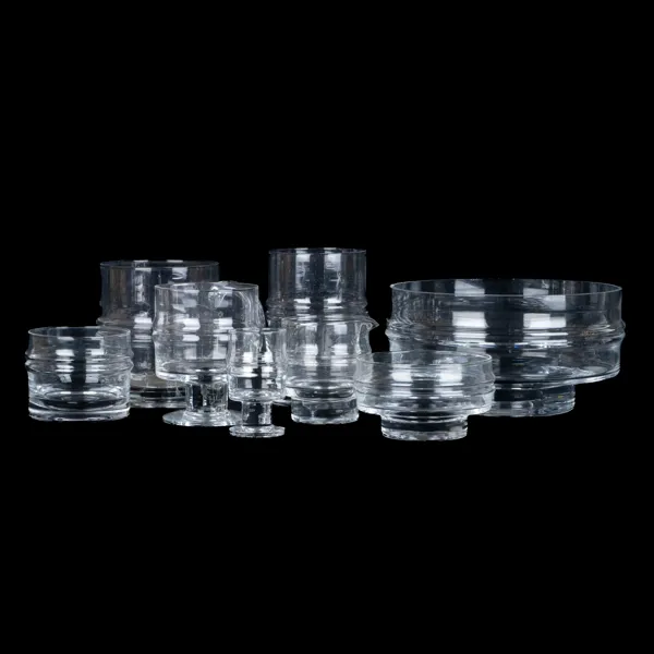 TIMO SARPANEVA, 49 del, glasservis, "Droppring", Iittala, Finland