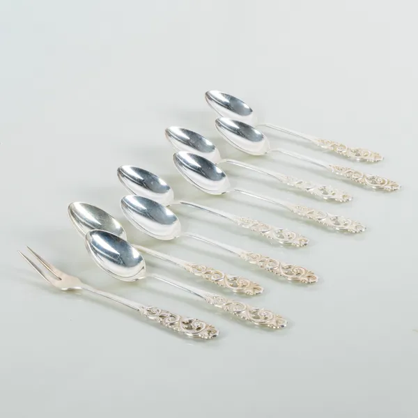 PLOCKGAFFEL SAMT KAFFESKEDAR, 8 st, silver, 1900-tal