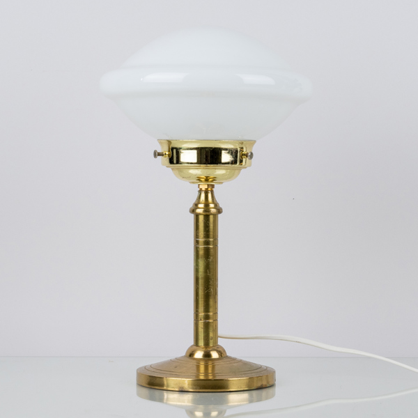 BORDSLAMPA, mässing och glas, 1900-talets andra hälft 
