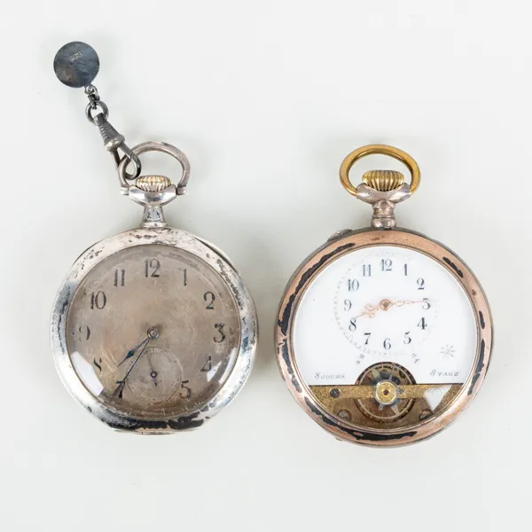 FICKUR, 2 st, silver, 1900-talets första hälft