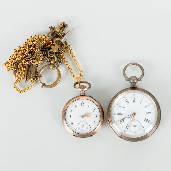 FICKUR, 2 st, silver, 1900-talets första hälft