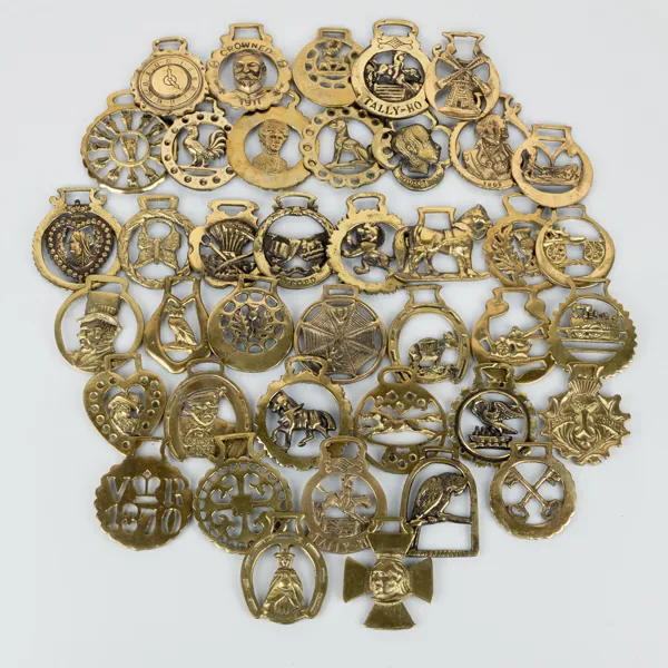 MEDALJER, 40 st, mässing, sk hästmässingar, 1800-/1900-tal
