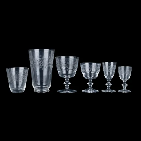 GLASSERVIS, 67 del, slipad dekor, 1900-talets mitt