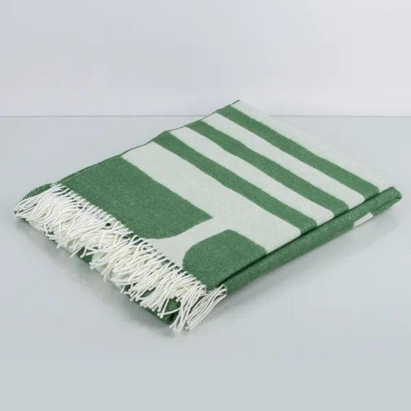 BERNADOTTE & KYLBERG, pläd, "Throw Green White", samtida