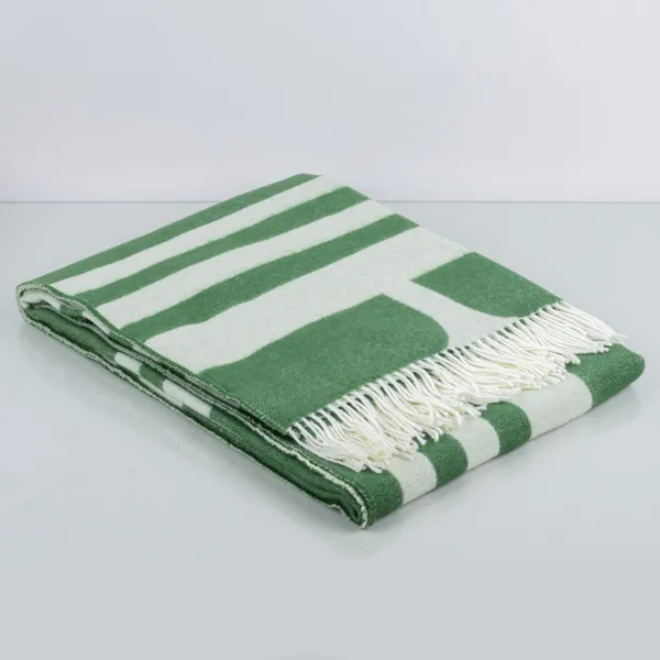 BERNADOTTE & KYLBERG, pläd, "Throw Green White", samtida