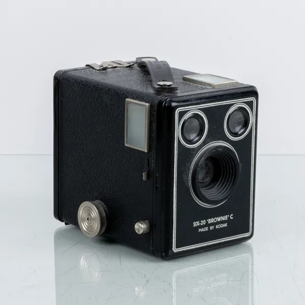 KAMERA, "SIX-20 Brownie C", Kodak, 1900-talets mitt