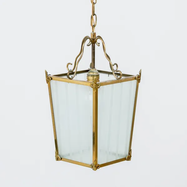 TAKLYKTA, mässing och glas, 1900-talets första hälft