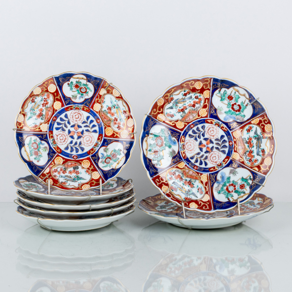 FAT OCH ASSIETTER, 7 st, porslin, Imari, Japan, 1900-tal