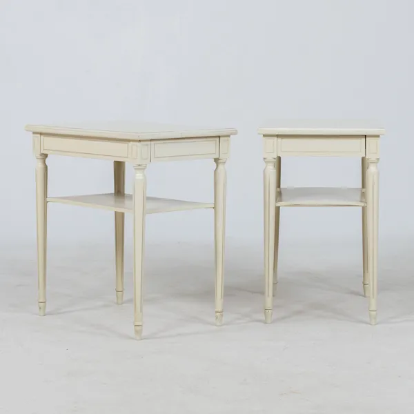 SÄNGBORD, 1 par, gustaviansk stil, Moln-Möbler Skattkärr, 1900-talets mitt