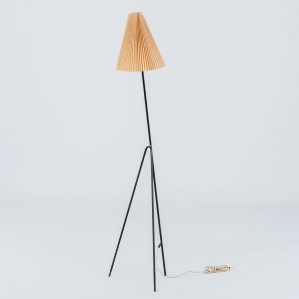 HANS BERGSTRÖM, golvlampa, "Giraffen", Ateljé Lyktan, Åhus, 1900-talets mitt.