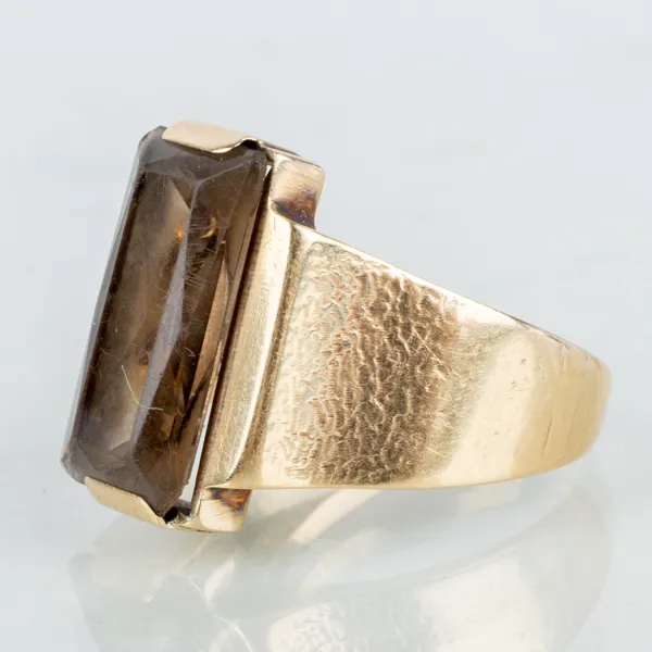 RING, 18k guld, med fasettslipad brun sten