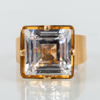 RING, 18k guld, med bergkristall, svenska stämplar SKS 1968