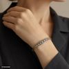 ARMBAND, 14k guld, med rosenslipade och gammalslipade diamanter tot ca 4.20 ct, sannolikt CG Hallberg tidigt 1900-tal