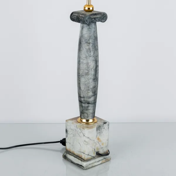 Inväntar ny skärm - BORDSLAMPA, komposit, 1900-tal