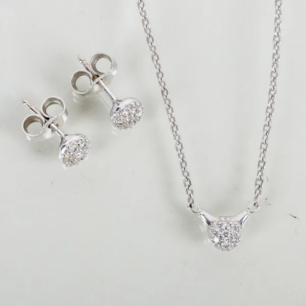 COLLIER OCH 1 PAR ÖRHÄNGEN, 18k vitguld, med diamanter