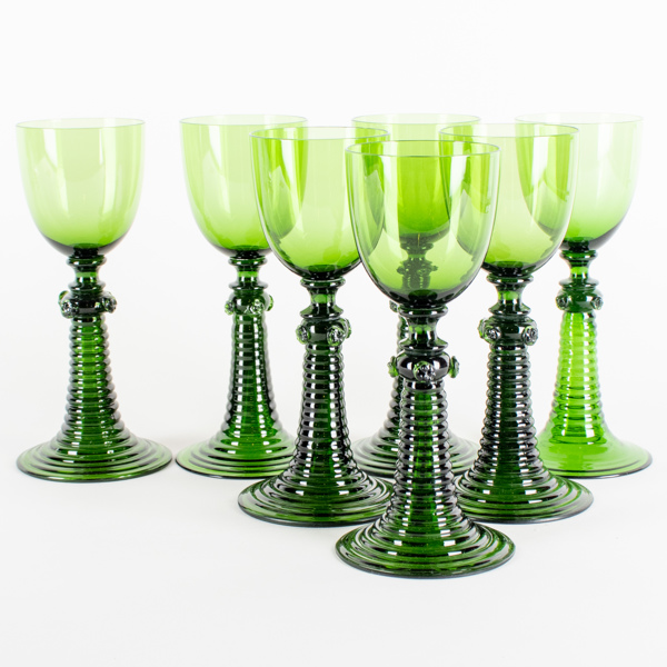 REMMARE, 7 st, gröntonat glas, sannolikt 1900-talets första hälft_786a_8d9efa0cf81dbd0_lg.jpeg