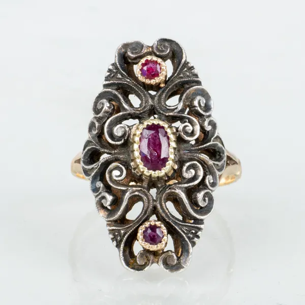 RING, 14k guld och silver, med rubiner, 1800-/1900-tal