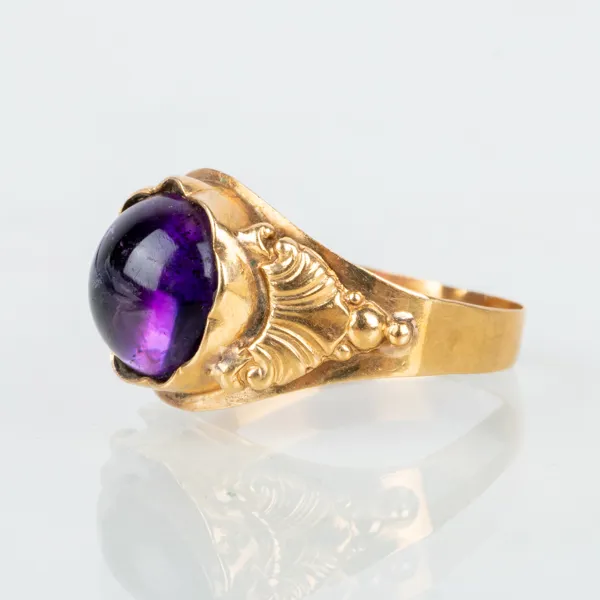 RING, 18k guld, med ametist, Stockholm 1955