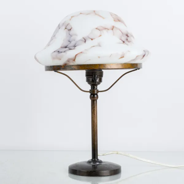 BORDSLAMPA, sk Strindbergslampa, 1900-talets första hälft