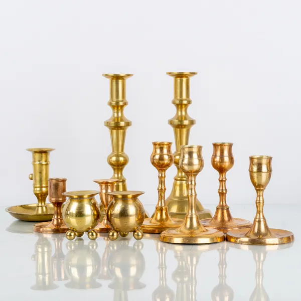 SAMLING LJUSSTAKAR, 13 st, mässing, 1800-/1900-tal