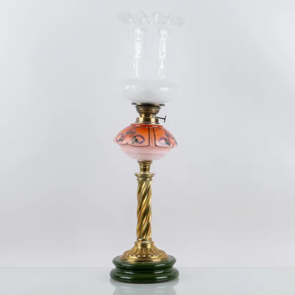 BORDSFOTOGENLAMPA, mässing, omkring år 1900