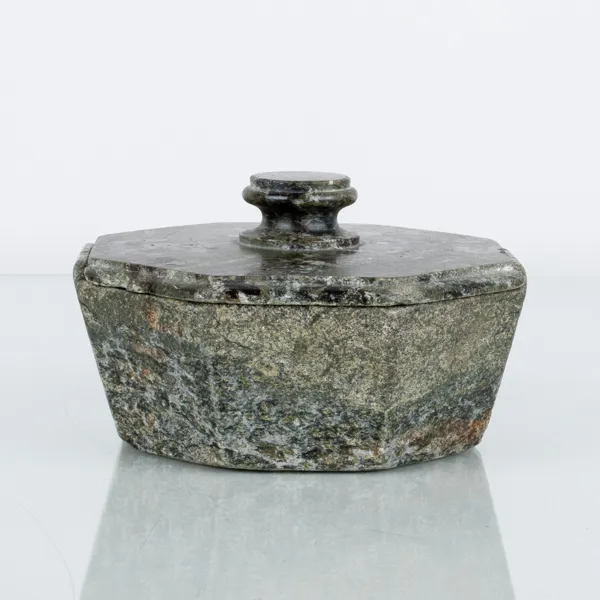 ASK, kolmårdsmarmor, 1800-tal