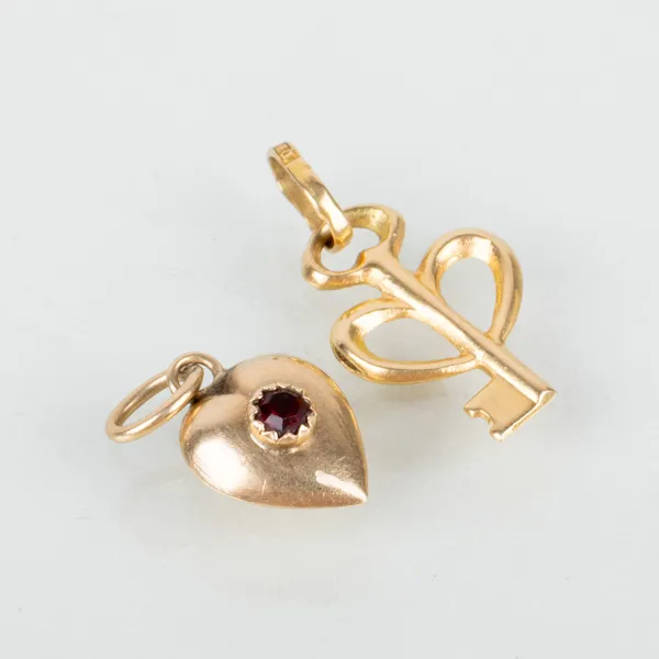 HÄNGEN, 2 st, 18k guld